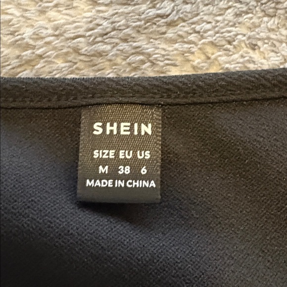 (B5) Shein Chic Contrast Lantern Sleeve Peplum Blouse Black Cream Abstract M 6 - Picture 7 of 7